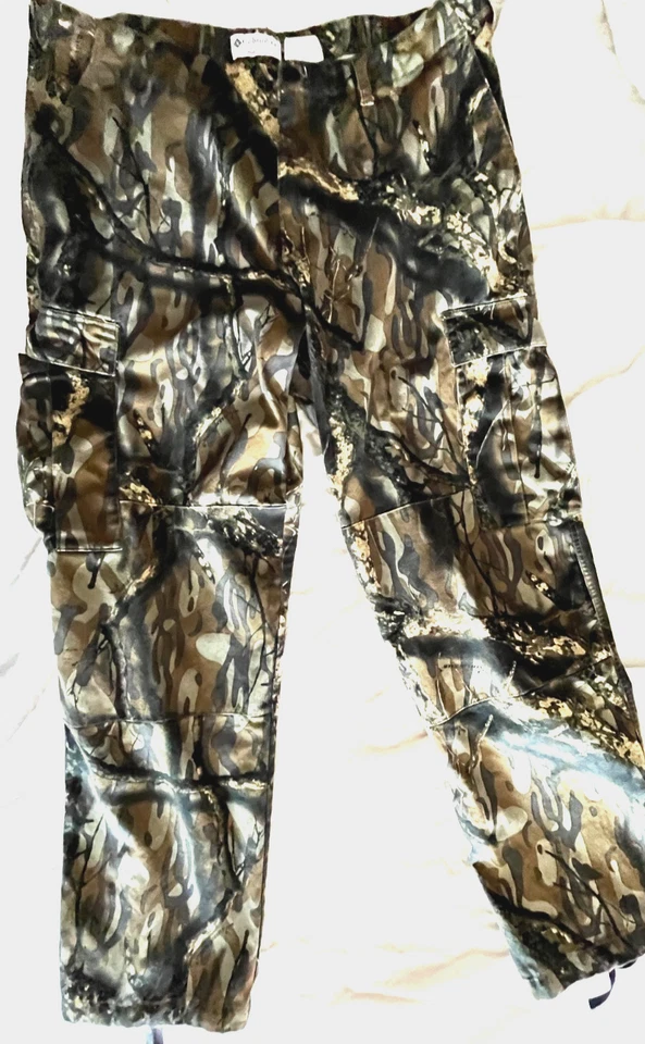 Columbia Camo Cargo Hunting Pants Mens 40 x 32 Double Knee Adjustable Waist - Image 3 of 4