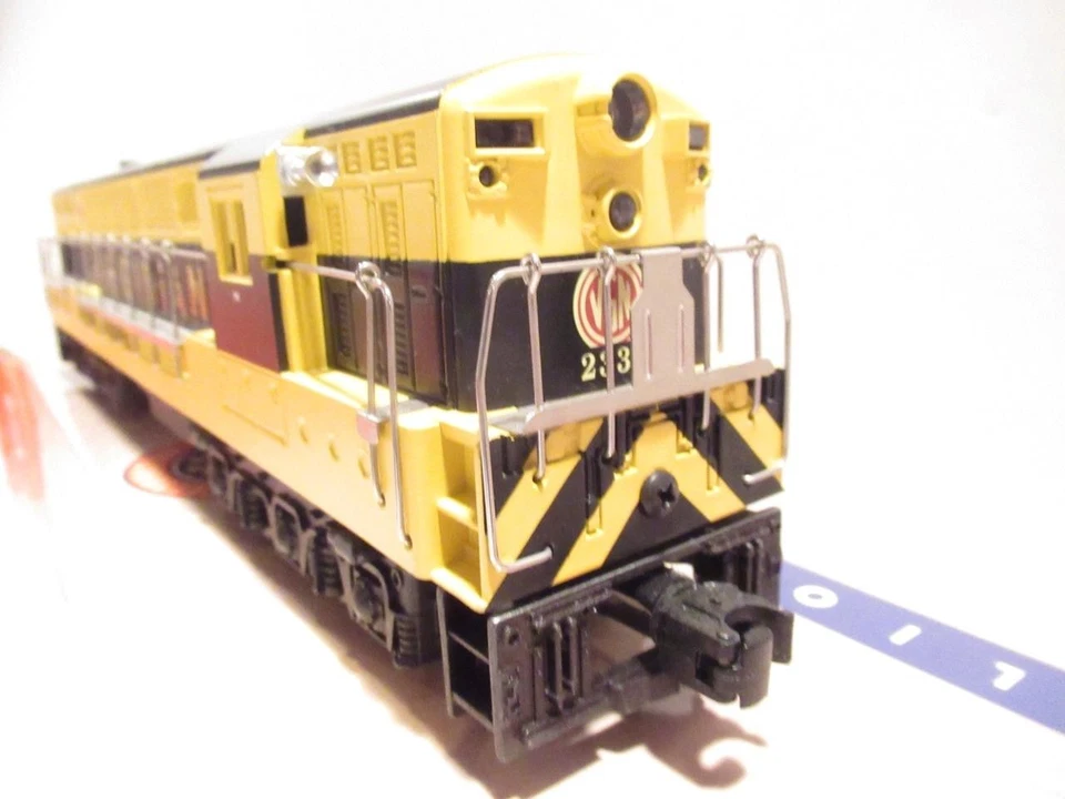 LIONEL PWC 18327 BLACK & YELLOW VIRGINIAN FM TRAINMASTER W/TMCC - NEW- H1W - Image 2 of 4