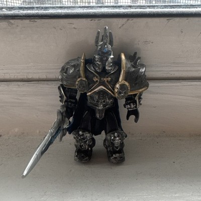 Mega Bloks Construx WORLD OF WARCRAFT III 3 ARTHAS THE LICH KING 91008 Figure