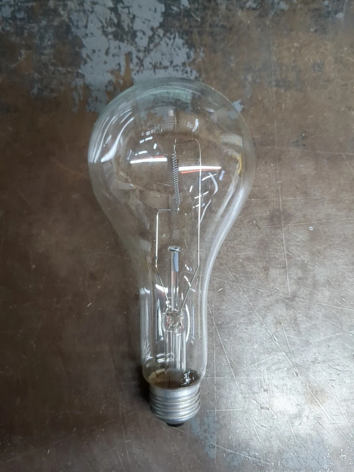 Philips 300M/PS25/clear 120/130V medium base 2700k 6280 lumens 300w - Image 2 of 4