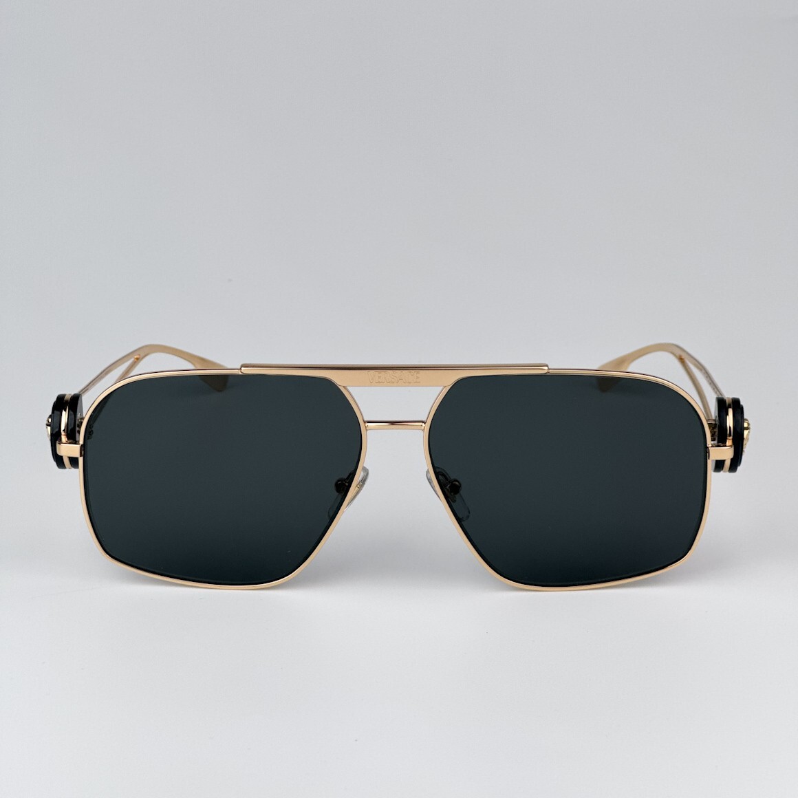 Versace Men AUTHENTIC Sunglasses Gold Dark Grey Pilot VE2269  display picture 1