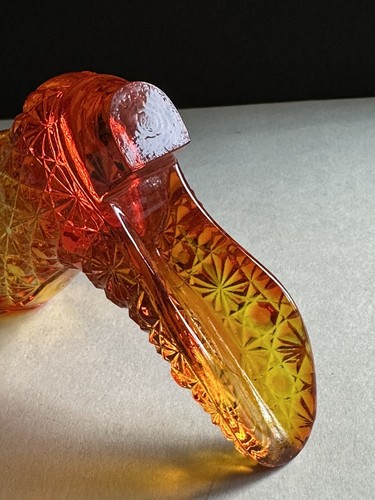 Vintage Fenton Glass Amberina Daisy Button High Top Shoe Boot Cadmium UV Glow - Picture 10 of 12