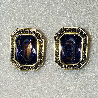 Heidi Daus Signed Stud Earrings Purple Simulated Crystal Octagon Gold