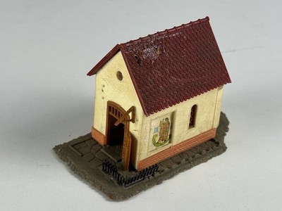 Faller Modell Gebäude ca. 6 x 5 x 10 cm.  Zustand siehe Fotos