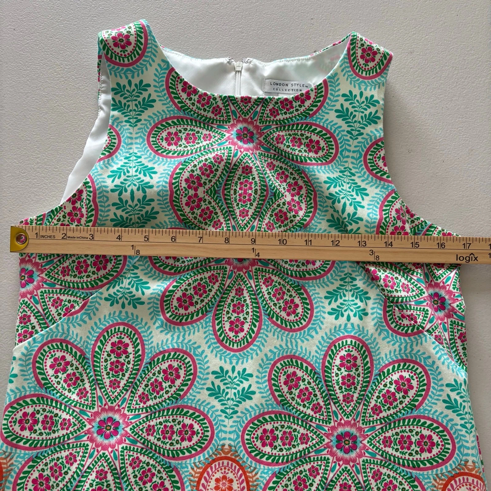 VETEMENTS Abito smanicato stile londinese donna taglia 8 multicolore festivo floreale paisley