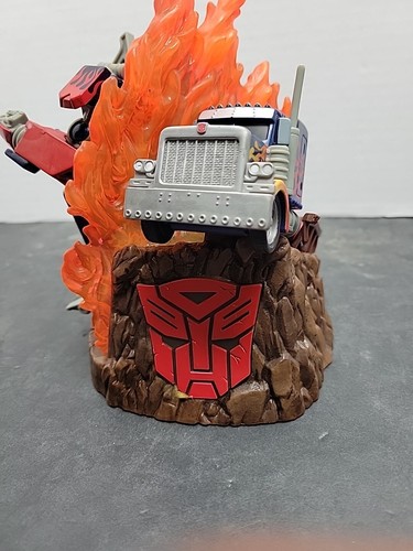 2007 Hasbro Transformers Turnarounds Optimus Prime Double Sided Statue - Picture 10 of 12