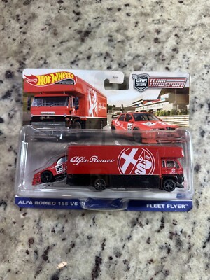 2023 Hot Wheels Team Transport #53 Alfa Romeo 155 V6 Ti & Fleet Flyer