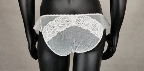 VICTORIA'S SECRET WOMEN'S SEXY WHITE EMBELLISHED LOW-RISE BIKINI PANTY Sz L - Picture 3 of 6
