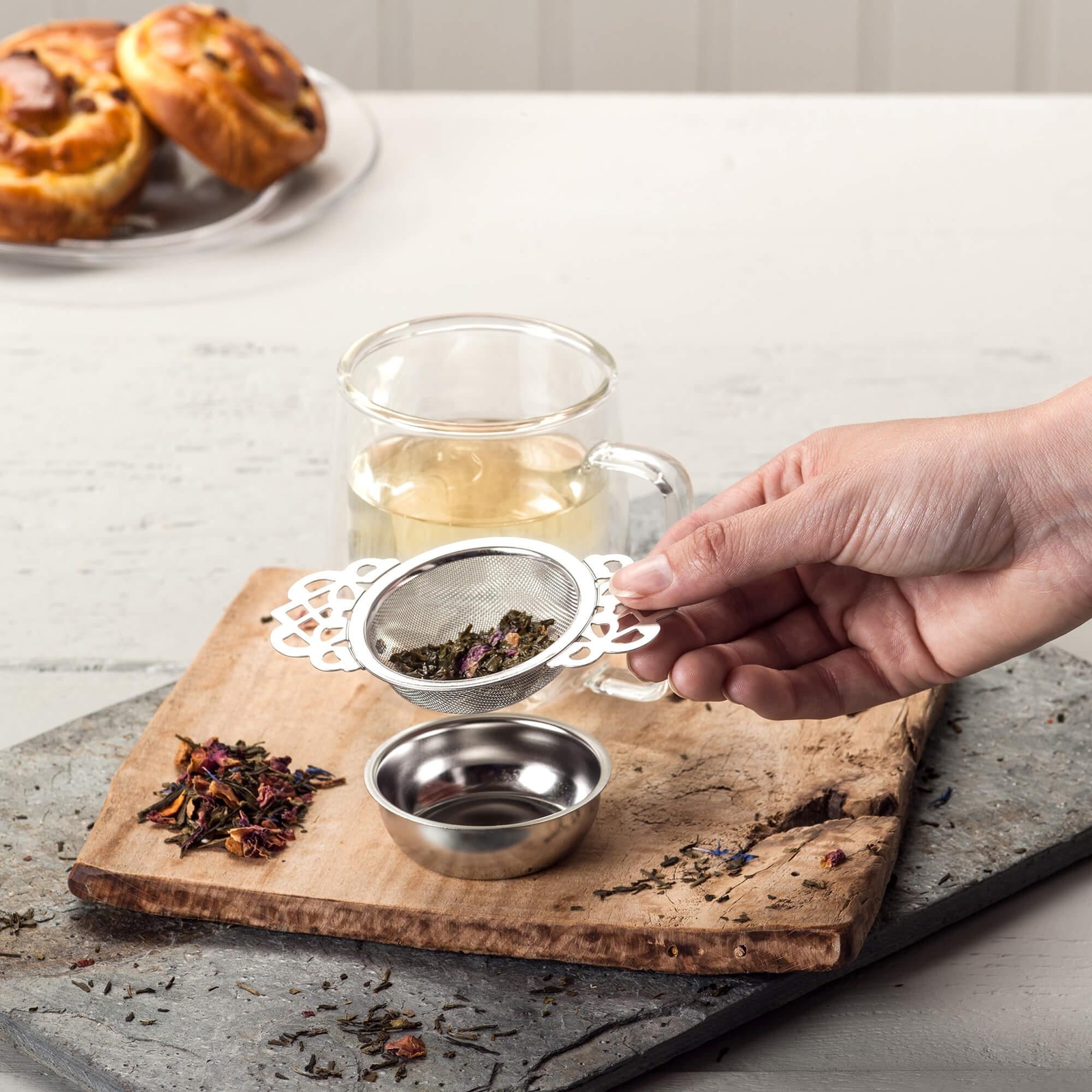 Fine Mesh Tea Strainer, Traditional Fancy Handles Design with Drip Collector