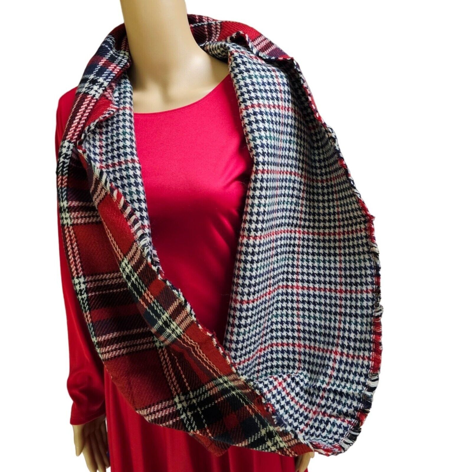 Red, White & Navy Blue Plaid Tartan and Houndstoo… - image 3