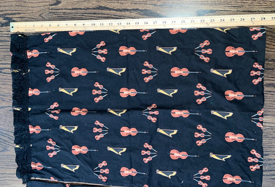 Fundas de almohada múltiples negras hechas a mano arpa violonchelo violín música flecos - reina Foto 2 de 4