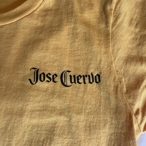 Jose Cuervo Tequila Shirt Womens L Gold Cinco De Mayo - Promo - Graphic Tee NWOT - Imagen 3 de 5