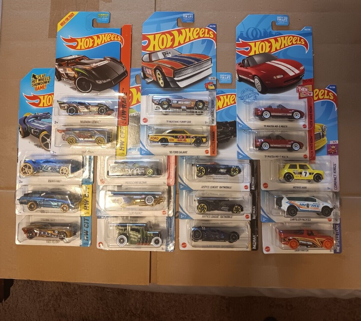Hot Wheels まとめ売り② Hot Wheels Treasure Hunt Lot of 18 Various Years 2014-2022 | eBay