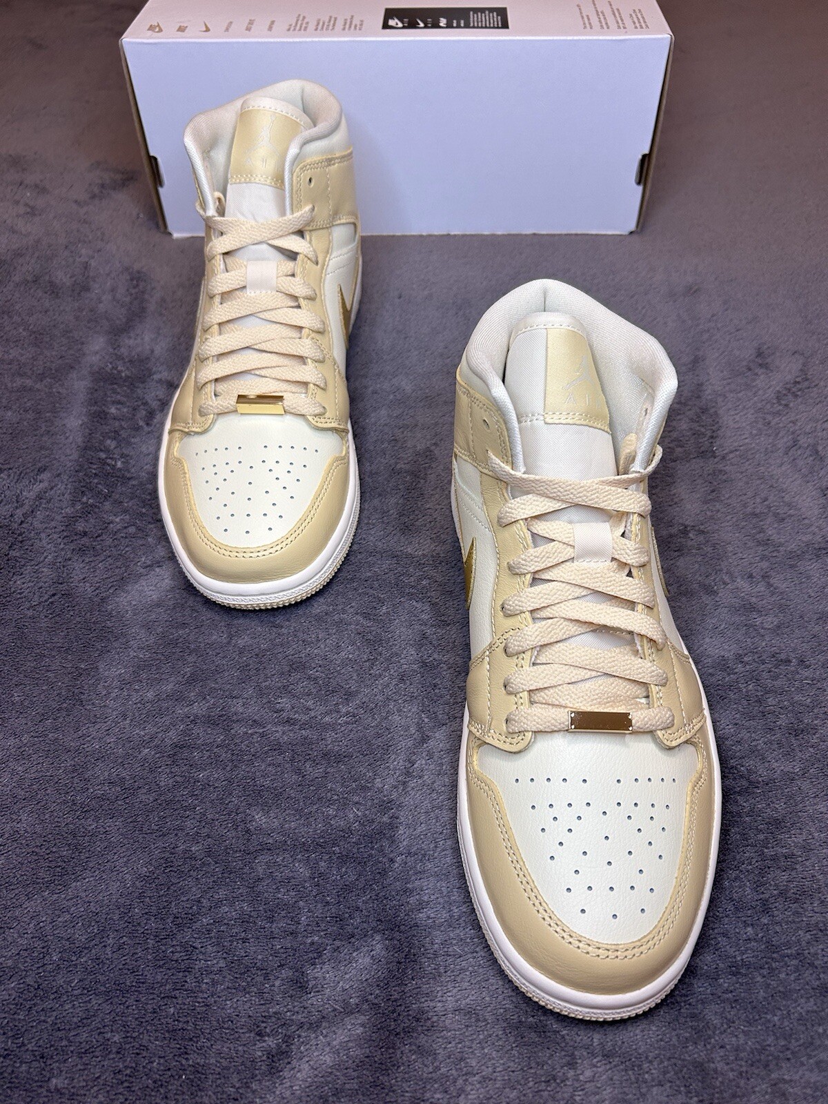Women’s Nike Air Jordan 1 Mid SE Trainers UK 6.5 EU 40.5 US 9 FB9892200 RRP £125 image 9