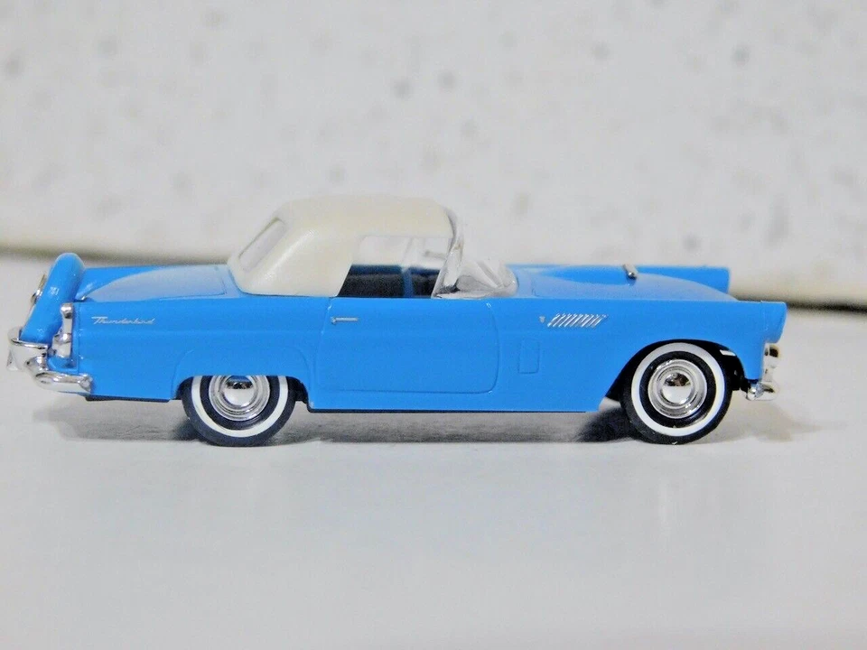 Ford Thunderbird Cabrio Busch 1/87 45239 techo cerrado 1956 turquesa nuevo en caja Foto 4 de 4