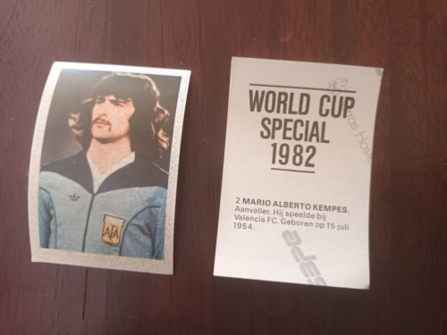 World Cup Special 1982 (no Panini) 2 Mario Alberto Kempes (Argentina) - Afbeelding 1 van 2