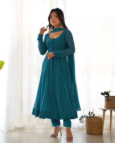 Pakistani Salwar Kameez Ready To Wear Suits Indian Wedding Party Gown Bollywood - Picture 5 of 63