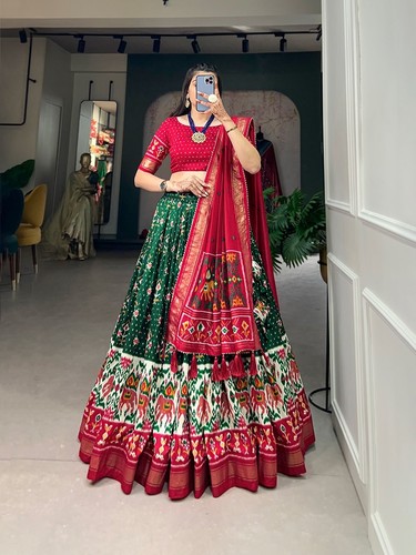 Costumes designer de pantalons pour femmes asiatiques, pakistanais Salwar pantalons de costumes à Paris, France