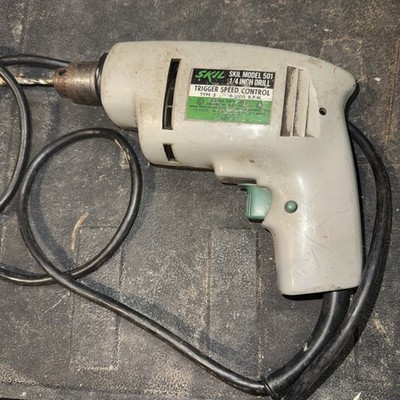 Vintage SKIL DRILL MODEL 501 1/4'' ADJUSTABLE TRIGGER SPEED CONTROLS 0-2000 RPM