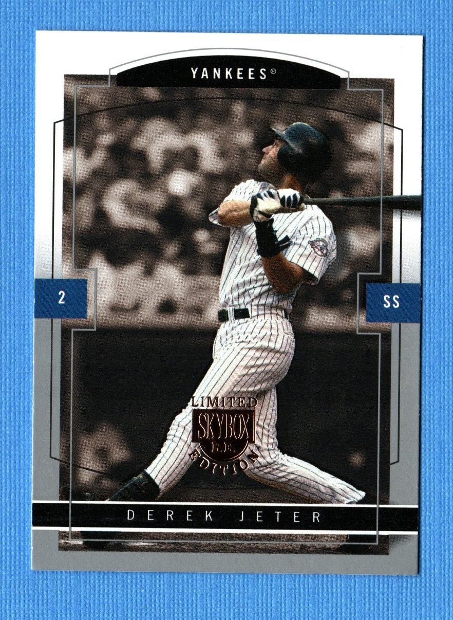 2004 Skybox LE #2 Derek Jeter New York Yankees