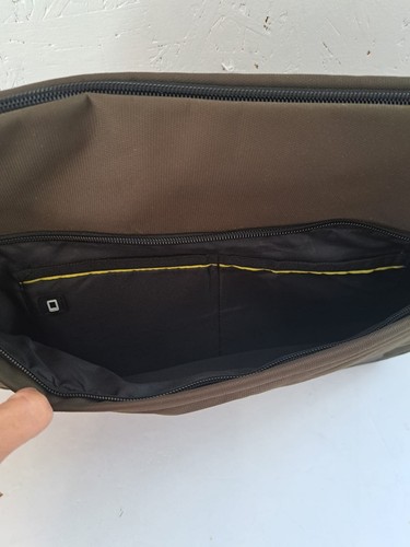 Sacoche pour ordinateur portable National Geographic. Vert foncé/kaki - Photo 2/6