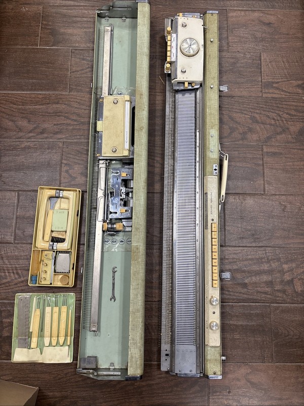 empisal knitting machine KH-90 untested !
