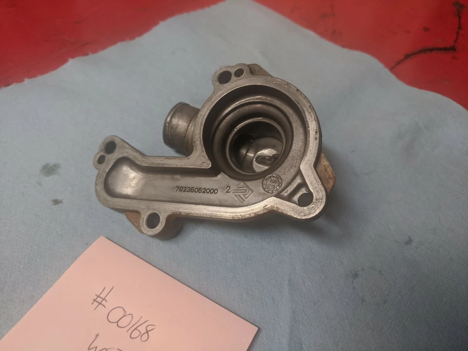 2016 KTM 250SXF Water Pump Cover 79235052000 Foto 2 de 2
