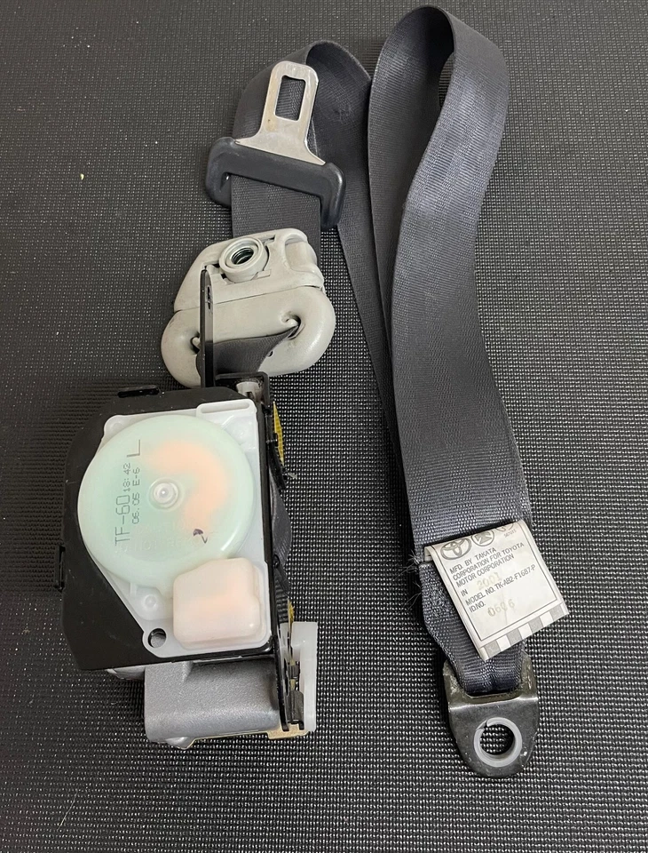 01 02 03 04 05 Toyota Echo 4DR dianteiro esquerdo motorista cinto de segurança lateral fabricante de equipamento original - Imagem 4 de 4