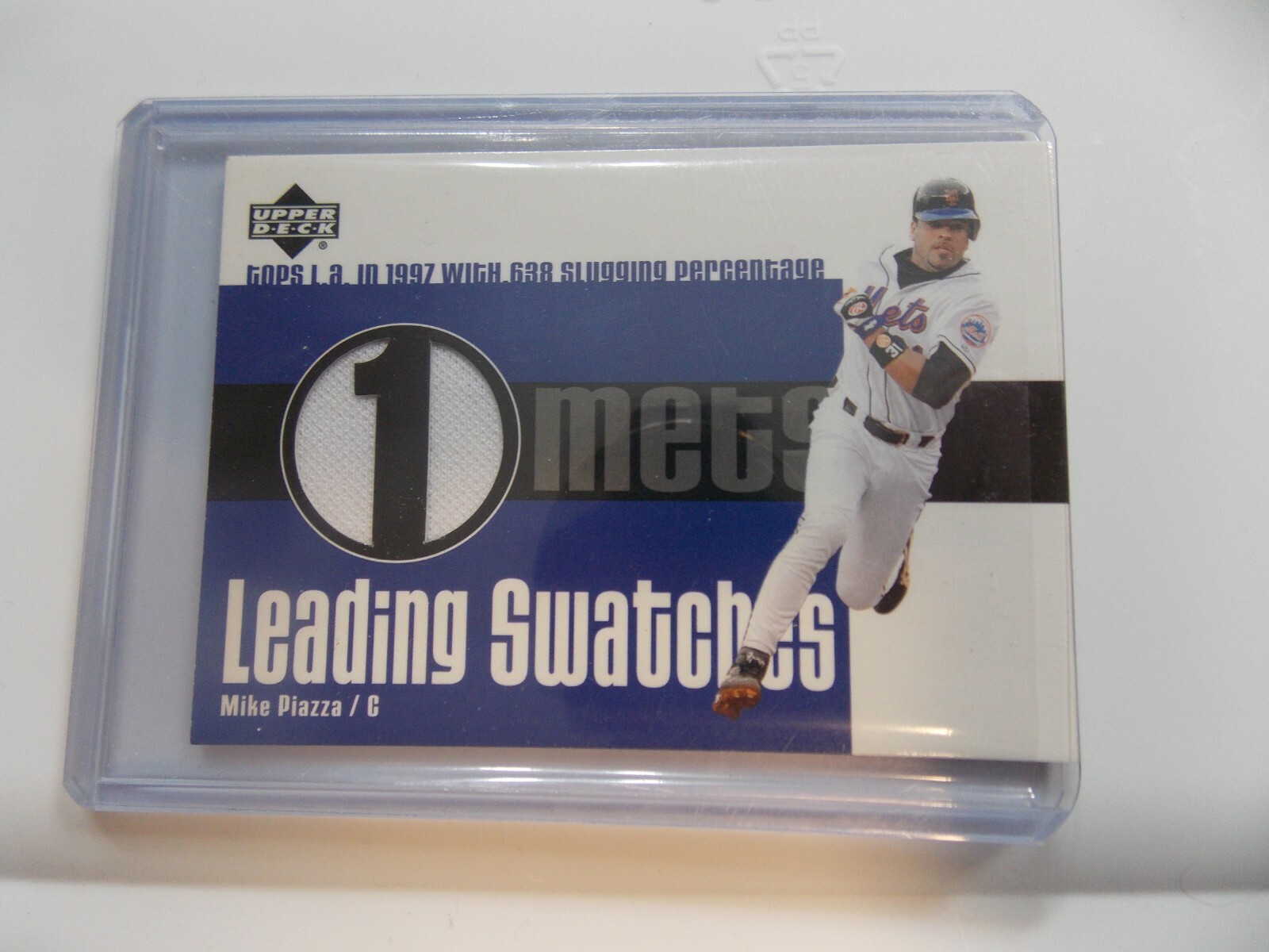 2003 Upper Deck Mike Piazza Leading Swatches Game Used Jersey Relic 