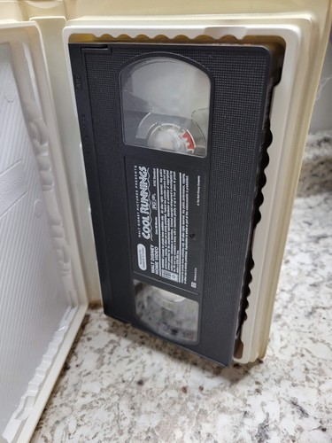 Cool Runnings by disney VHS - Picture 5 of 5