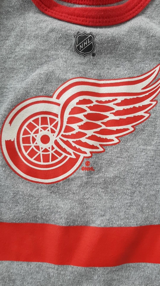 Detroit Red Wings One Piece Creeper Reebok Algodón Poliéster Talla 3-6 M Snap Up Foto 2 de 4