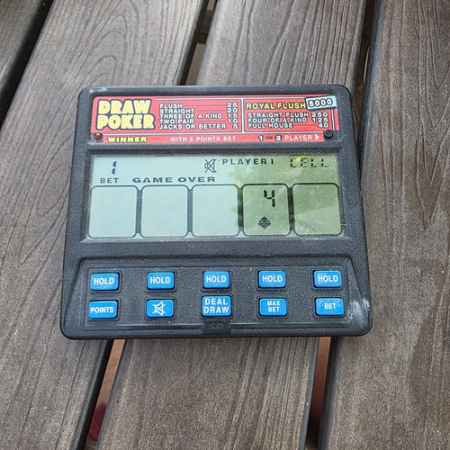 Radica Draw Poker Royal Flush 5000 Model 1410 Handheld Game Working Tested