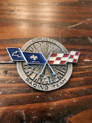 VINTAGE 1970s CORVETTE RACING TEAM SPORTS BELT BUCKLE red blue checkered flag - Picture 2 of 13