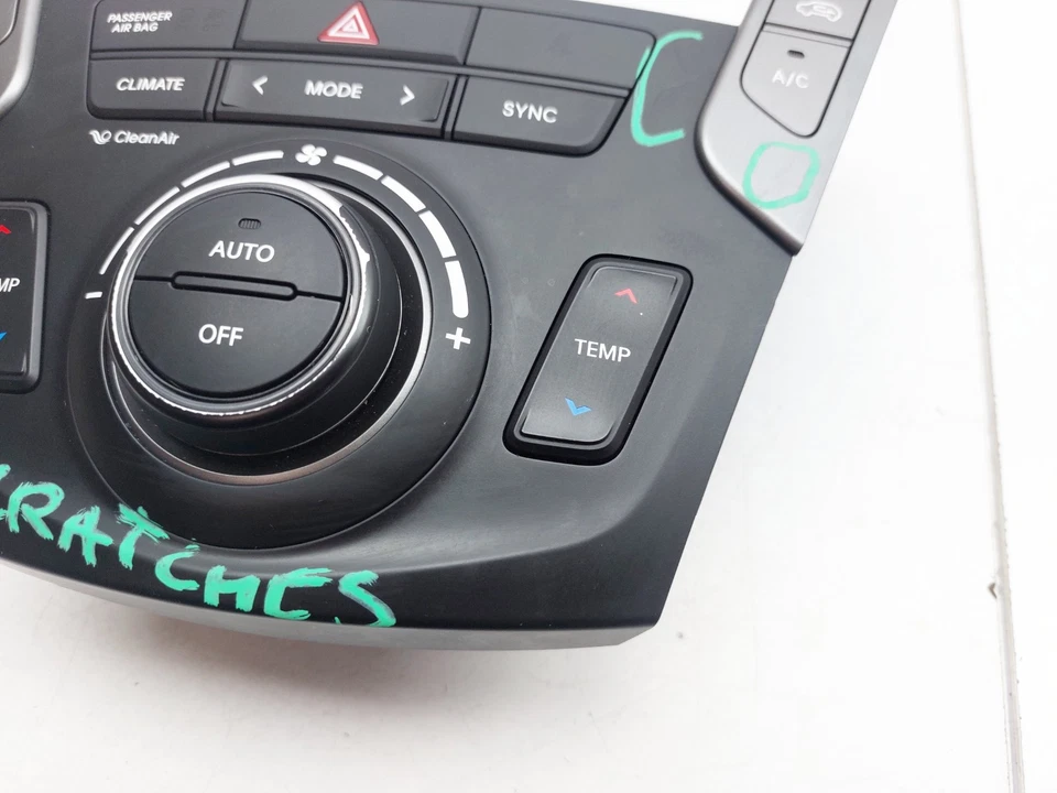 HYUNDAI SANTA FE MK3 DASHBOARD AIR VENT GRILLE TRIM 2018 97250-2WIB0 - Image 3 of 4