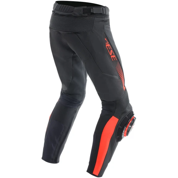 Black Fluo Red, photo 2 of 11
