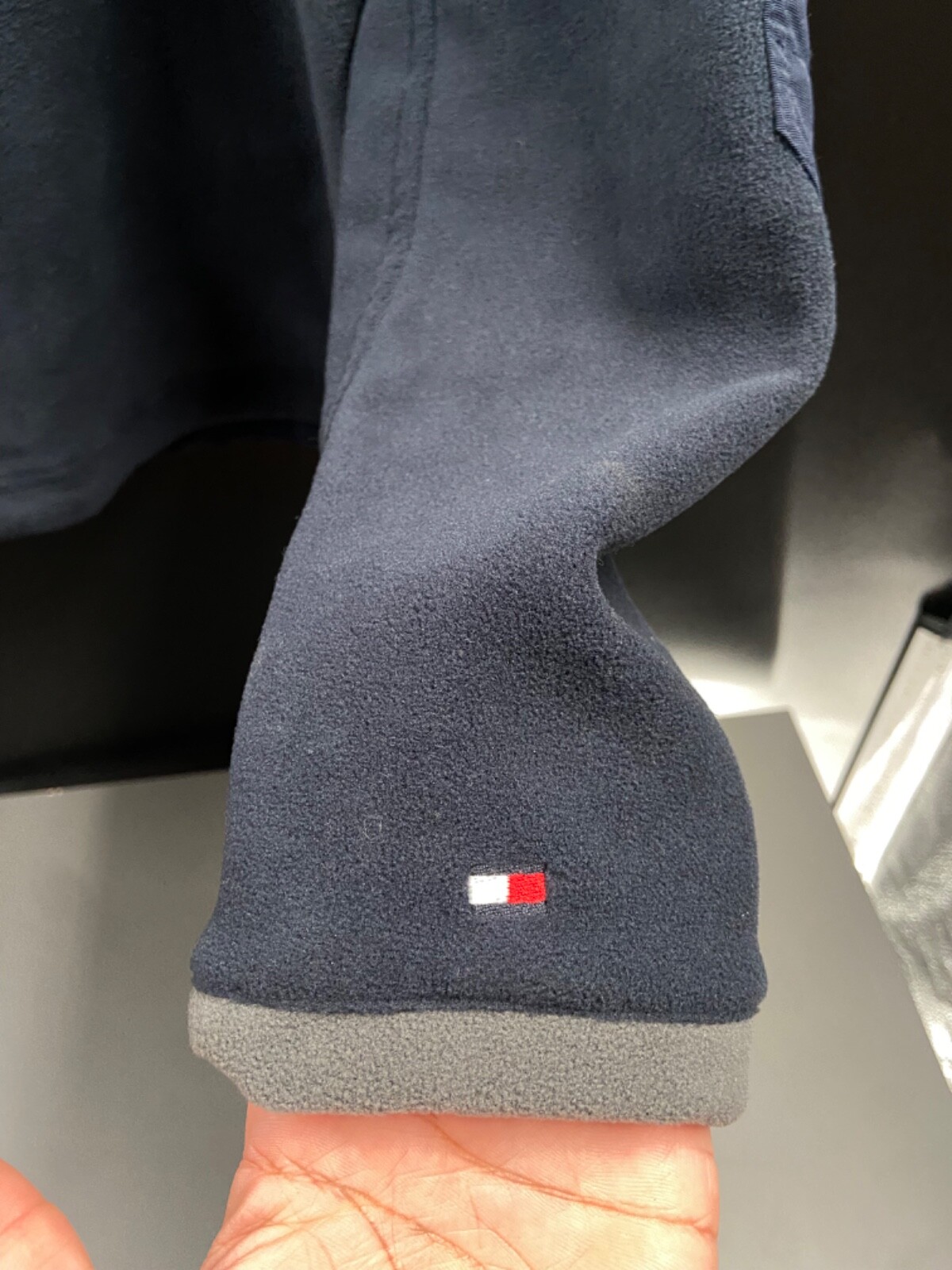 Vintage Y2K Tommy Hilfiger Athletics Navy 1/4 Zip Fleece Pullover Mens Sz M EUC! thumbnail 3