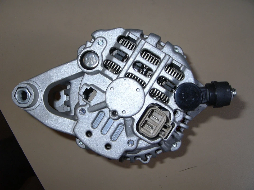 Alternador Mazda rx7,ser 5, 13b Turbo, FC nuevo rx2,rx3,rx4,rx7 Foto 2 de 2