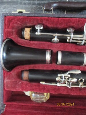 Buffet Crampon E-11 Wood Clarinet with case. Made in Germany | eBay