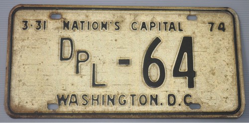1974 U.S. Nation's Capital WASHINGTON D.C. Diplomatic Car Plate # DPL-64 - Picture 2 of 4