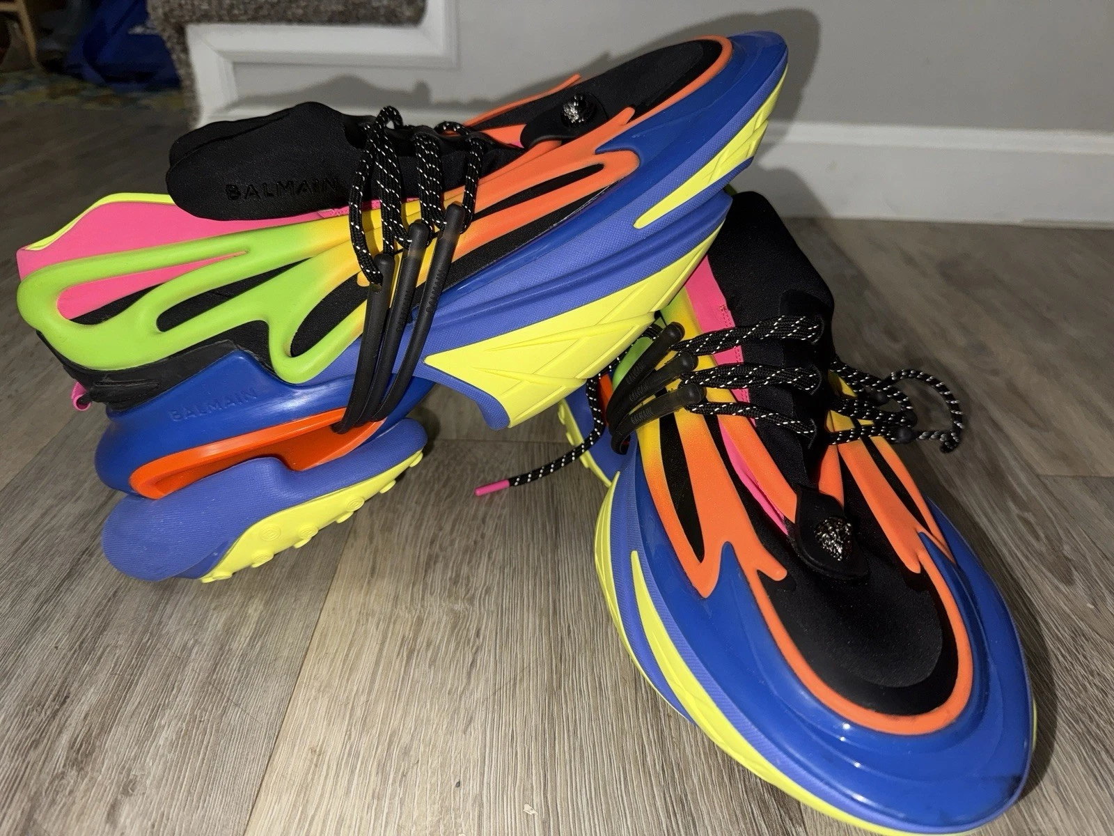 Balmain — Balmain Multicolor Low-Top Unicorn Sneakers