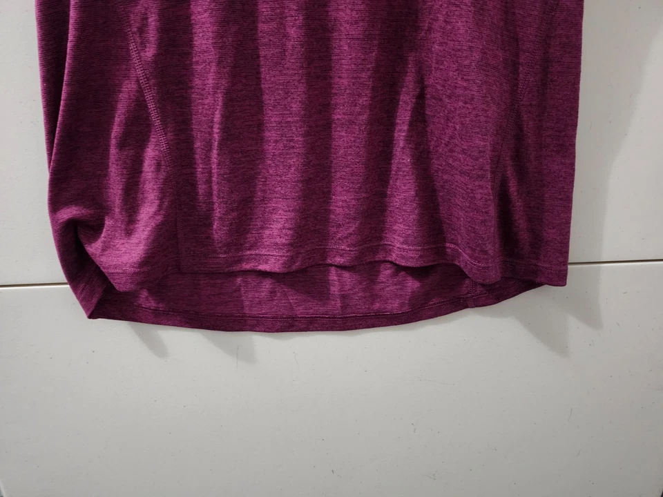 REI Coop Top Feminino M Ameixa Equilíbrio Manga Curta Exterior Ativo Elástico Mesclado - Imagem 2 de 4