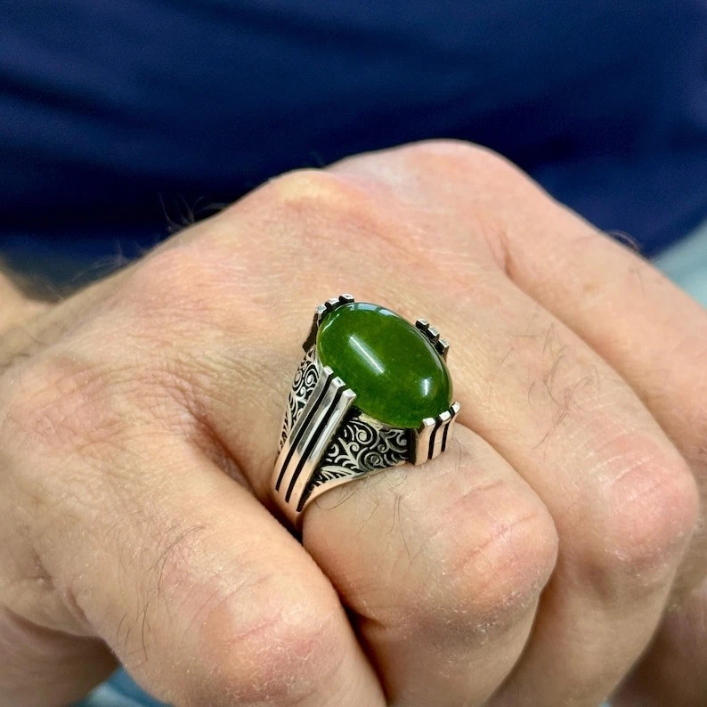 Anillo de plata de ley 925 con piedra de jade natural para hombre Foto 4 de 4