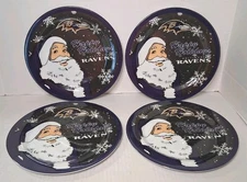Forever Collectibles Baltimore Ravens  Santa Plastic Dinner Plates Set 4 Pre-own