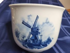 Porcelain blauw holland bowl / planter blue white windmill scene 6.5" X 5"