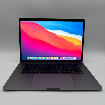 値下げしましたMacbook Pro 2018 （15.4インチ/Core i7 2.6GHz/16GB