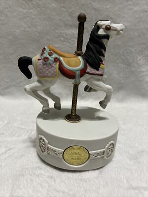 Willitts Carousel Waltz Horse 2953/9500 Limited Vintage Music Box Americana Rare