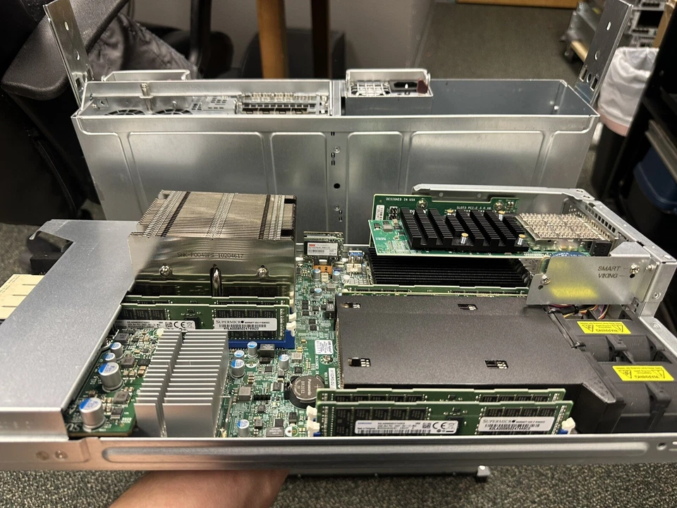 Supermicro SuperStorage CSE-927 512g Ram 4x E5-2680v3 Foto 3 de 4