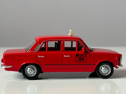 Fiat 125p Taxi Polish/Italian Car Model Red Diecast Toy 1:43 Scale Welly - Picture 6 of 13