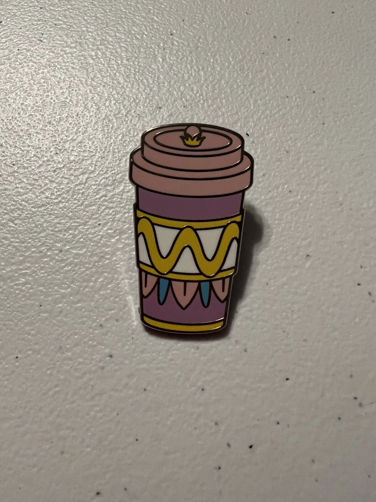 Authentic Disney Pin Mrs Potts Beauty And The Beast From Coffee Cup Mystery Set