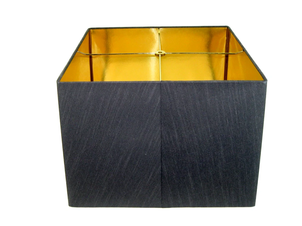 Pantalla de lámpara grande cuadrada negra con forro dorado 18 X 16 X 13 Foto 4 de 4